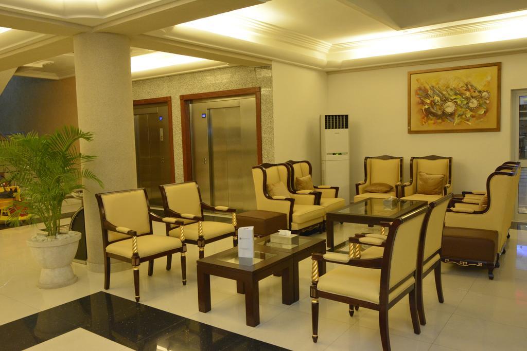 Nobila Airport Hotel 코토누 외부 사진