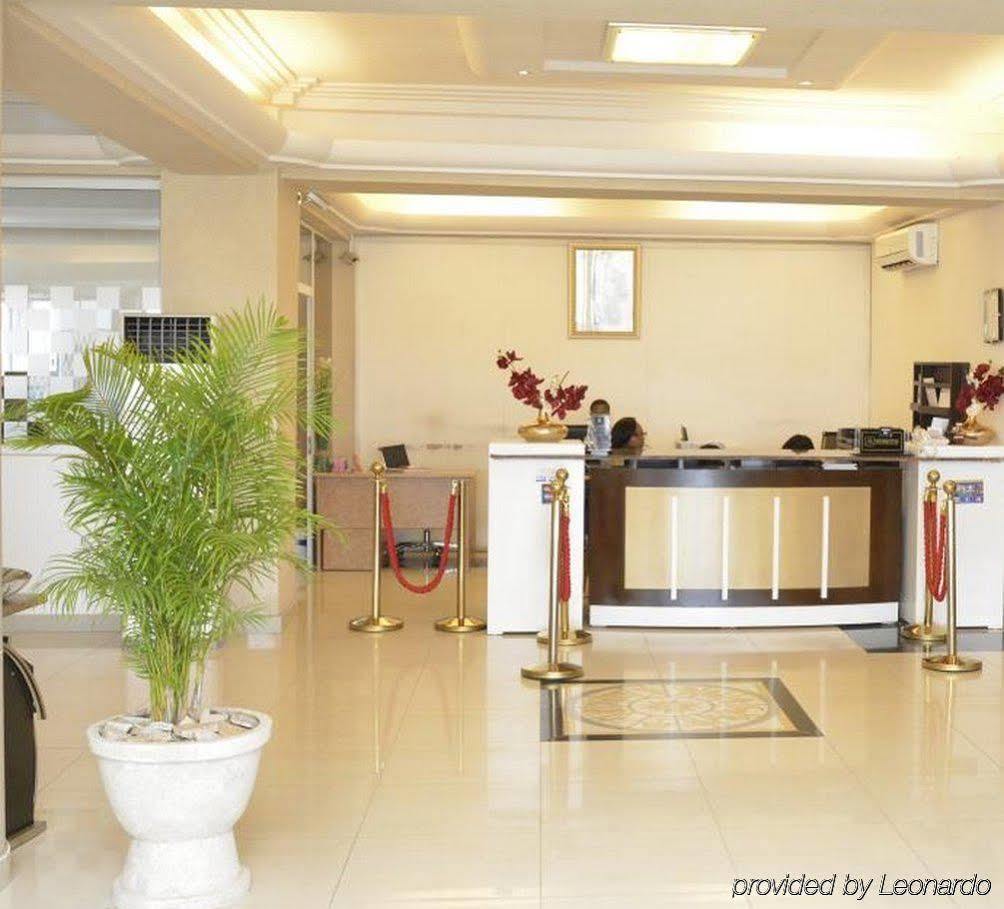 Nobila Airport Hotel 코토누 외부 사진
